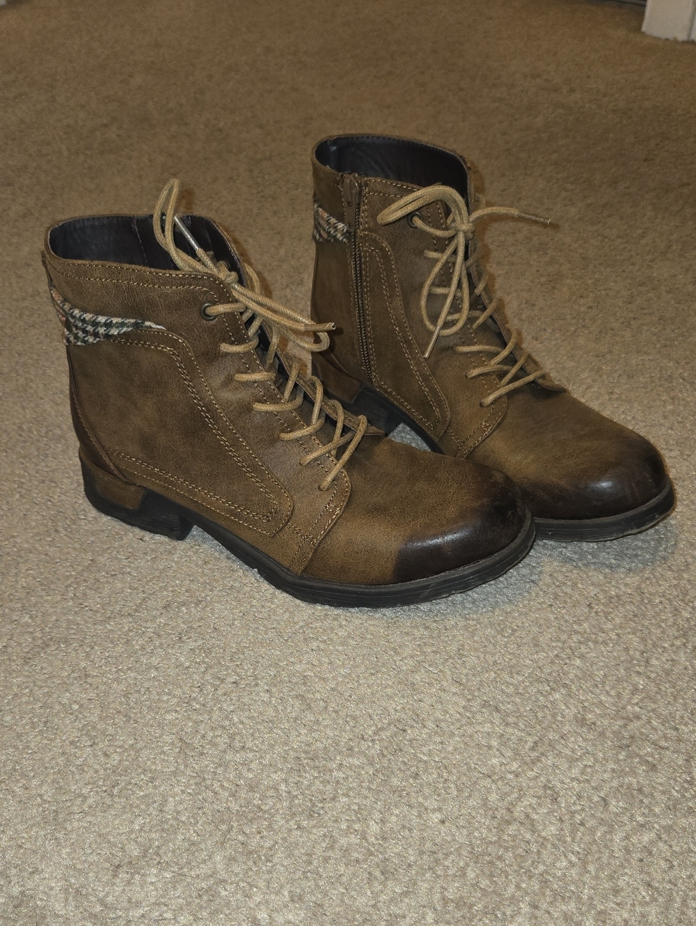 Women's Brown Lace-Up Casual Boots 8.5